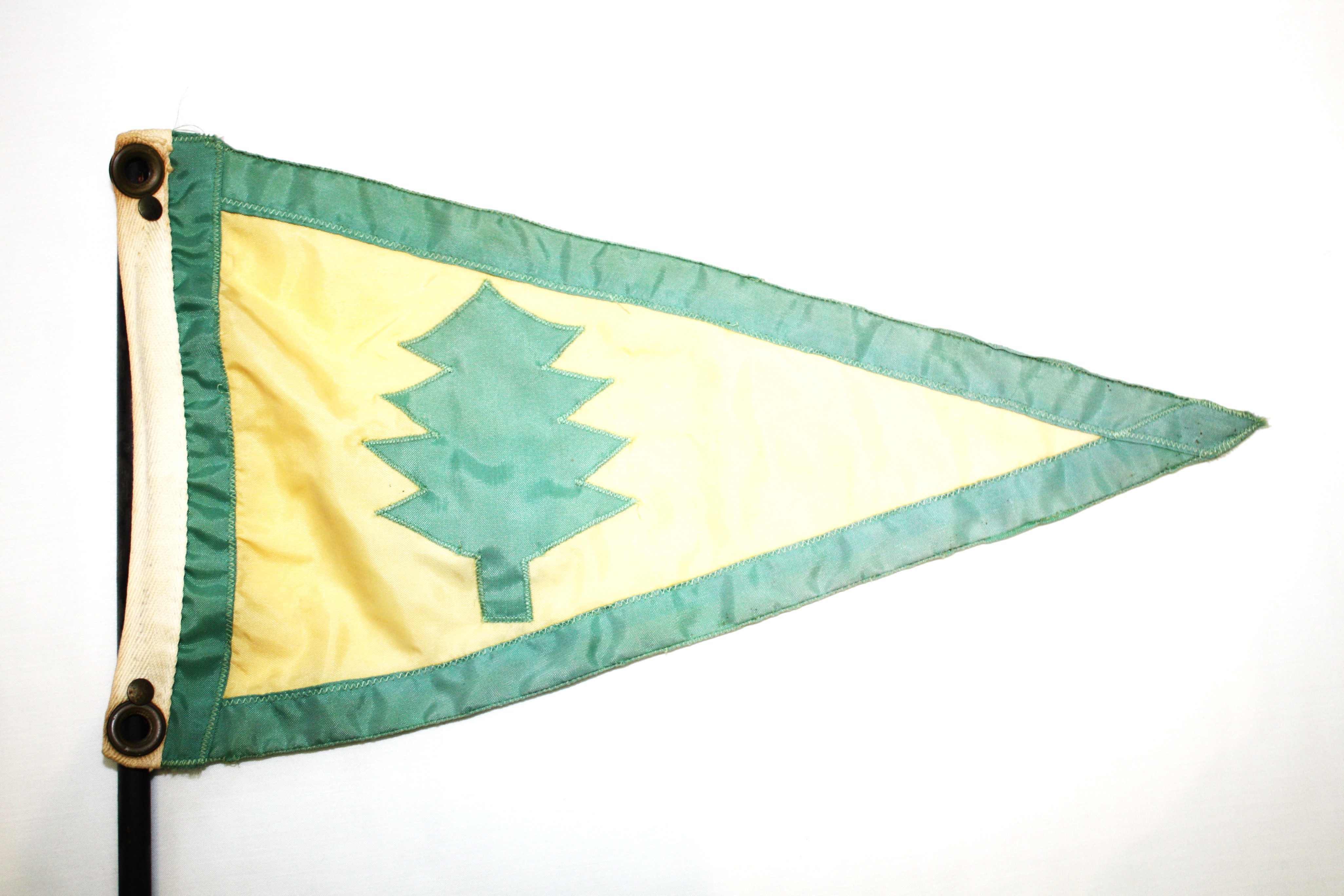 Sequoia Yacht Club Burgee