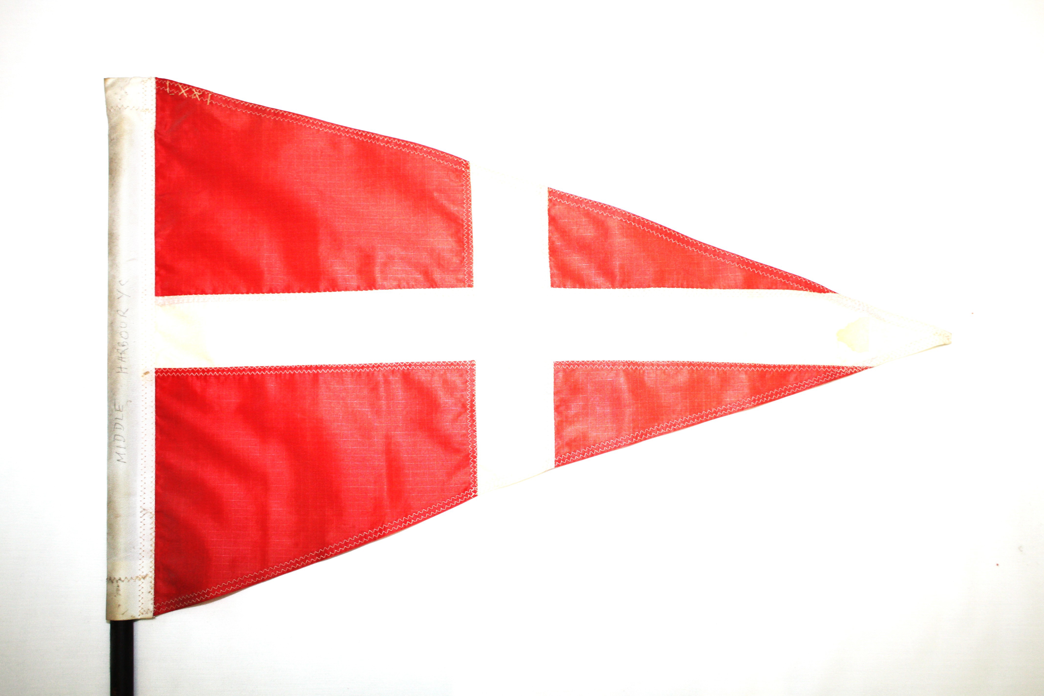 Middle Harbour Yacht Club Burgee
